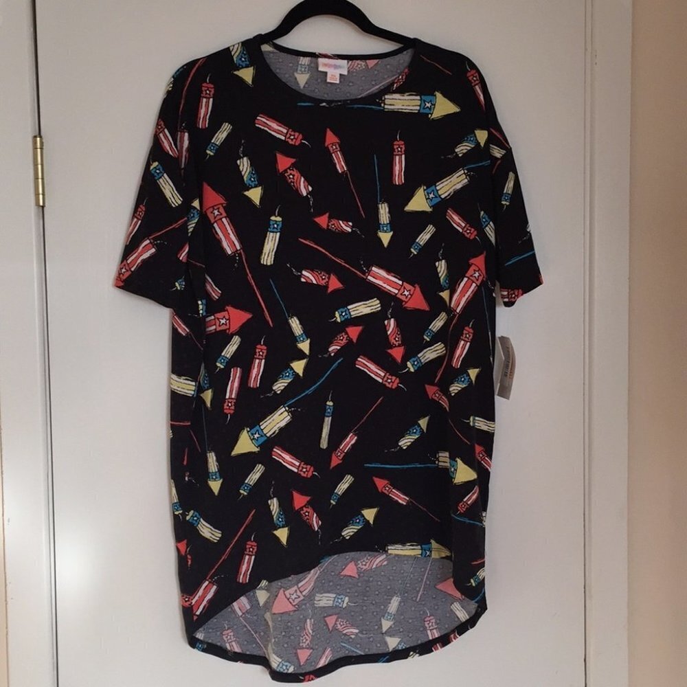 XS‎ LuLaRoe Irma Top